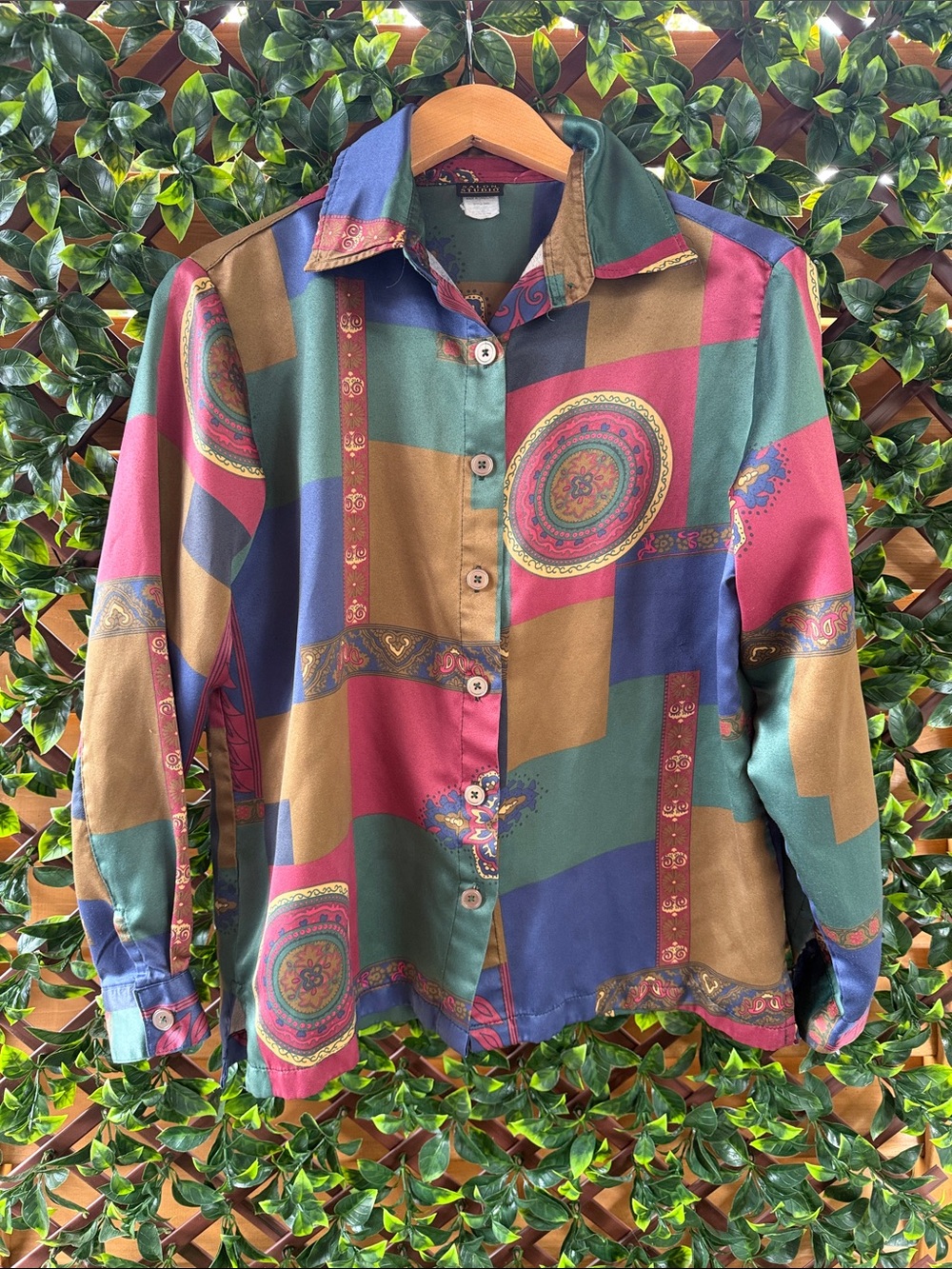 Salon Studio Button-Front Women's Patterned Blouse